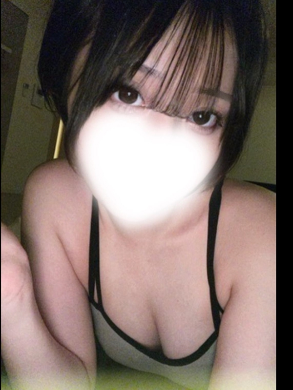 長谷川　りな